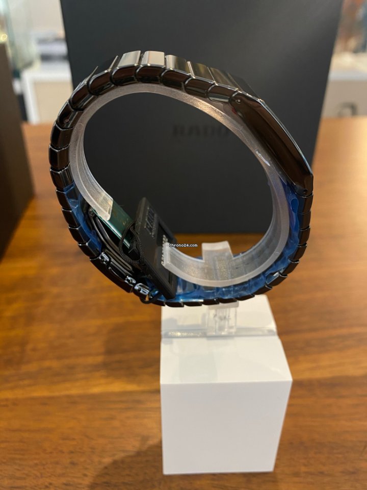 Rado Ceramica Womens watch Quartz Ceramic R21702722 Replica 6