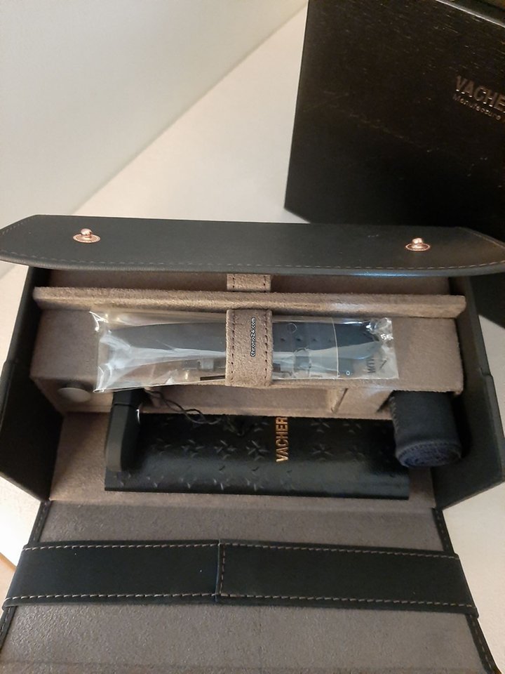 IMG_9081 Vacheron Constantin Patrimony Womens watch Quartz White gold 25558 000G-9758 Replica 6
