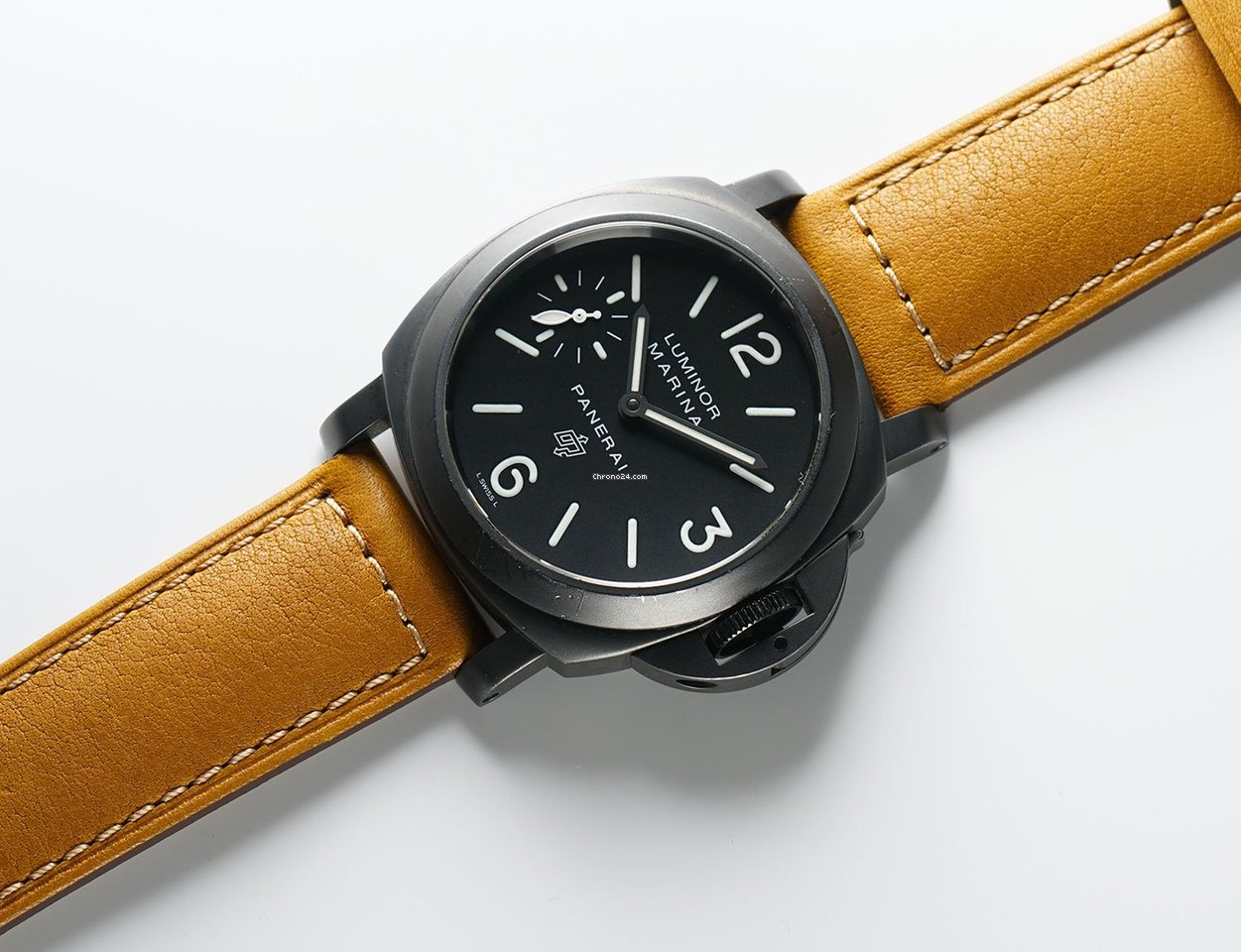 IMG_9081 Panerai Luminor Marina Manual winding Steel PAM 00195 Replica 6