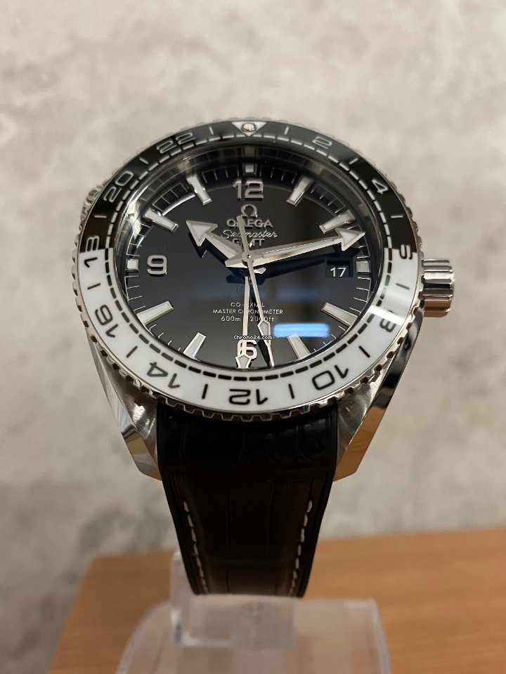 IMG_9081 Omega Seamaster Planet Ocean Mens watch Unisex Automatic Steel 215.33.44.22.01.001 Replica 6