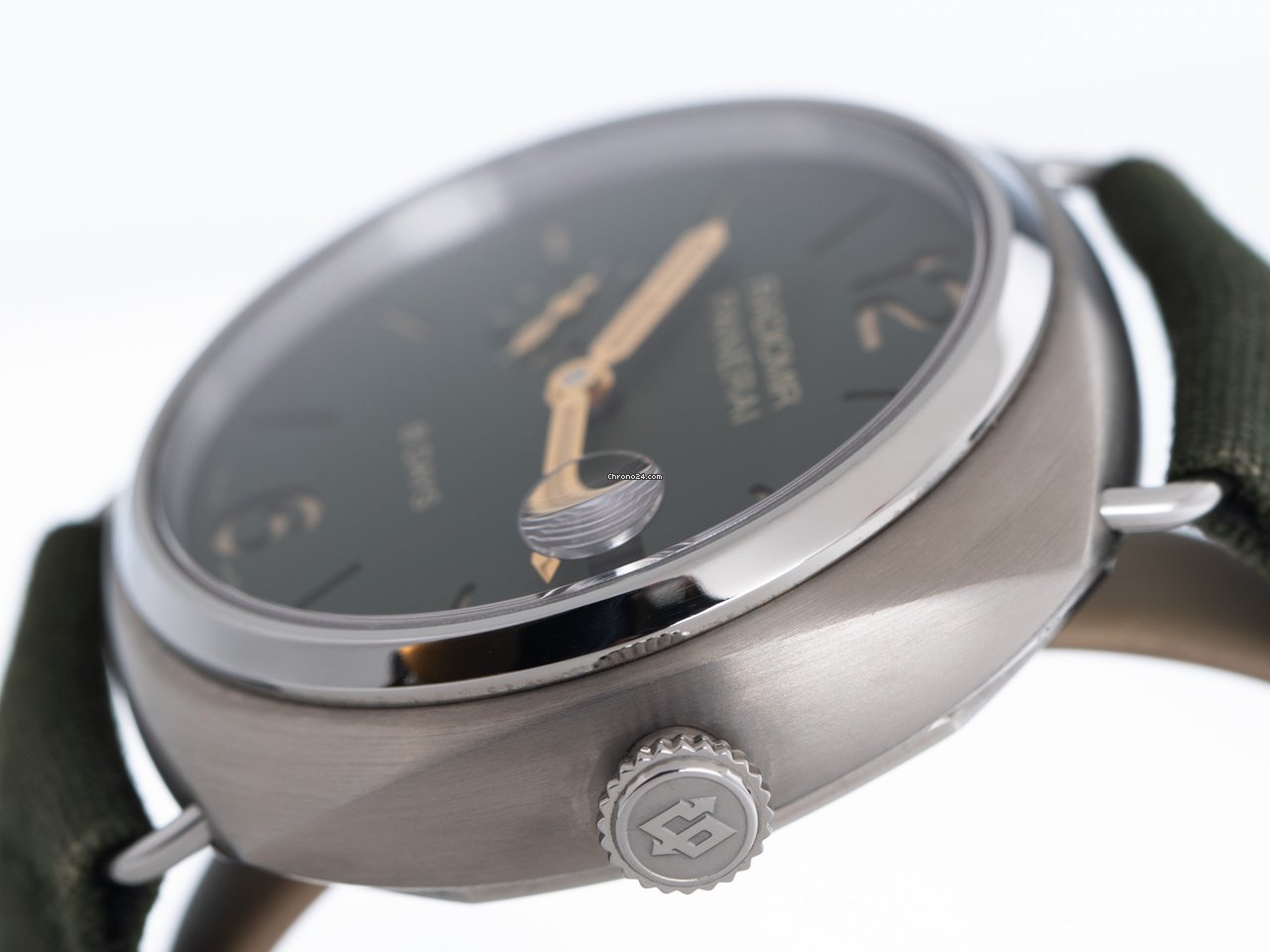 IMG_9081 Panerai Radiomir 8 Days Mens watch Unisex Manual winding Titanium PAM00735 Replica 6