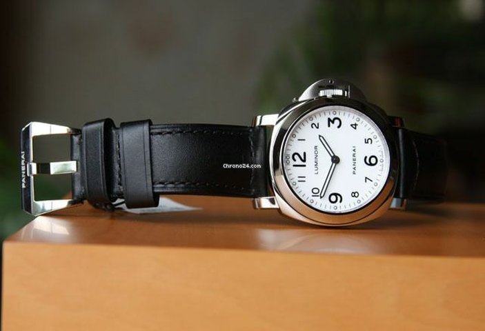 IMG_9081 Panerai Luminor Base Manual winding Steel PAM 114 Replica 6
