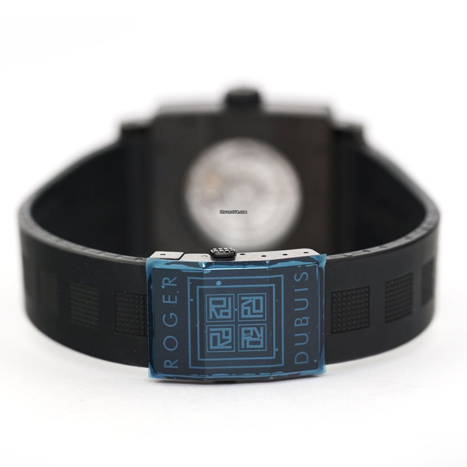 IMG_9081 Roger Dubuis KingSquare Mens watch Unisex Automatic Titanium RDDBKS0057 Replica 6