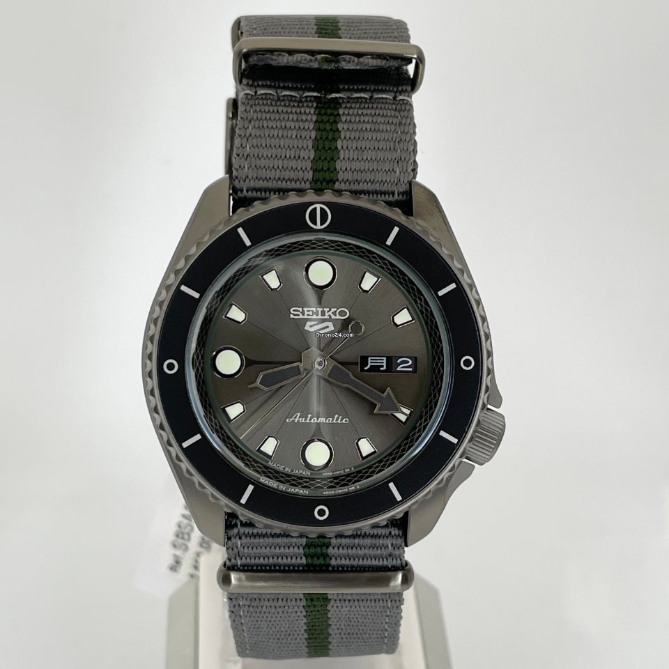 Seiko 5 Sports Mens watch Unisex Automatic Steel SBSA097 Replica 6