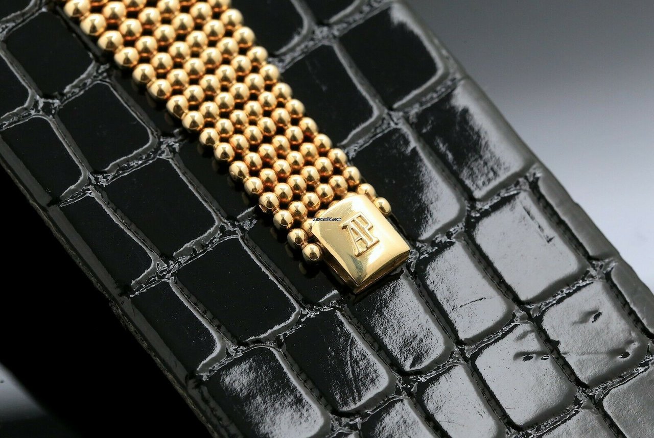 Audemars Piguet Womens watch Quartz Yellow gold 40990 Replica 6