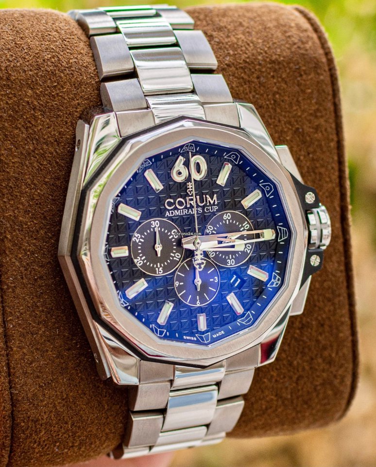 IMG_9081 Corum Mens watch Unisex Automatic Titanium 132.201.04 V200 AN10 Replica 6