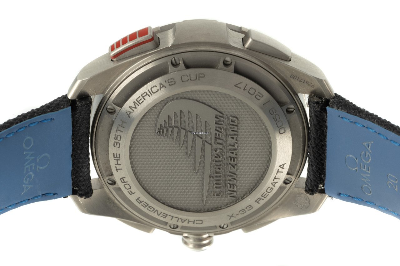 IMG_9081 Omega Speedmaster Skywalker X-33 Mens watch Unisex Quartz Ceramic 318.92.45.79.01.001 Replica 6