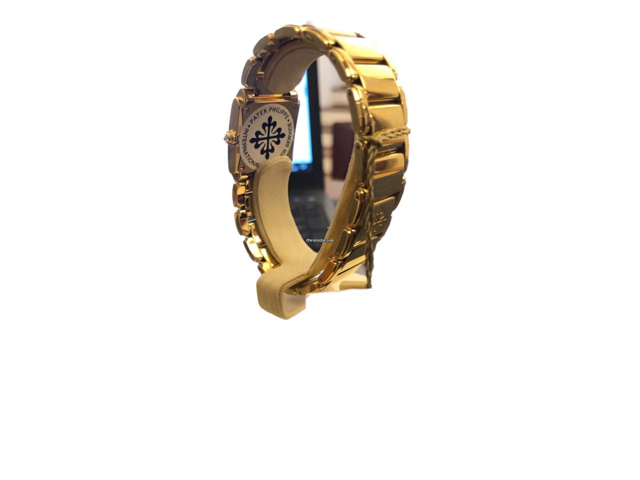 IMG_9081 Patek Philippe Twenty~4 Womens watch Quartz Yellow gold 4907 1J-001 Replica 6