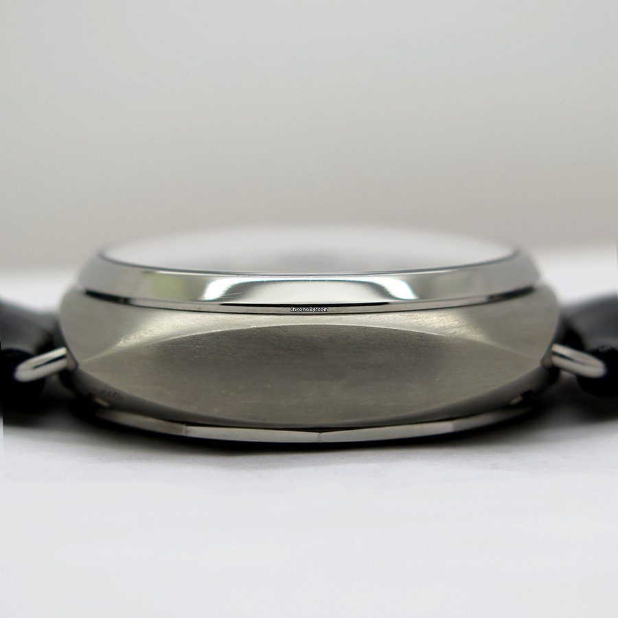 IMG_9081 Panerai Radiomir 8 Days Mens watch Unisex Manual winding Titanium PAM 00346 Replica 6