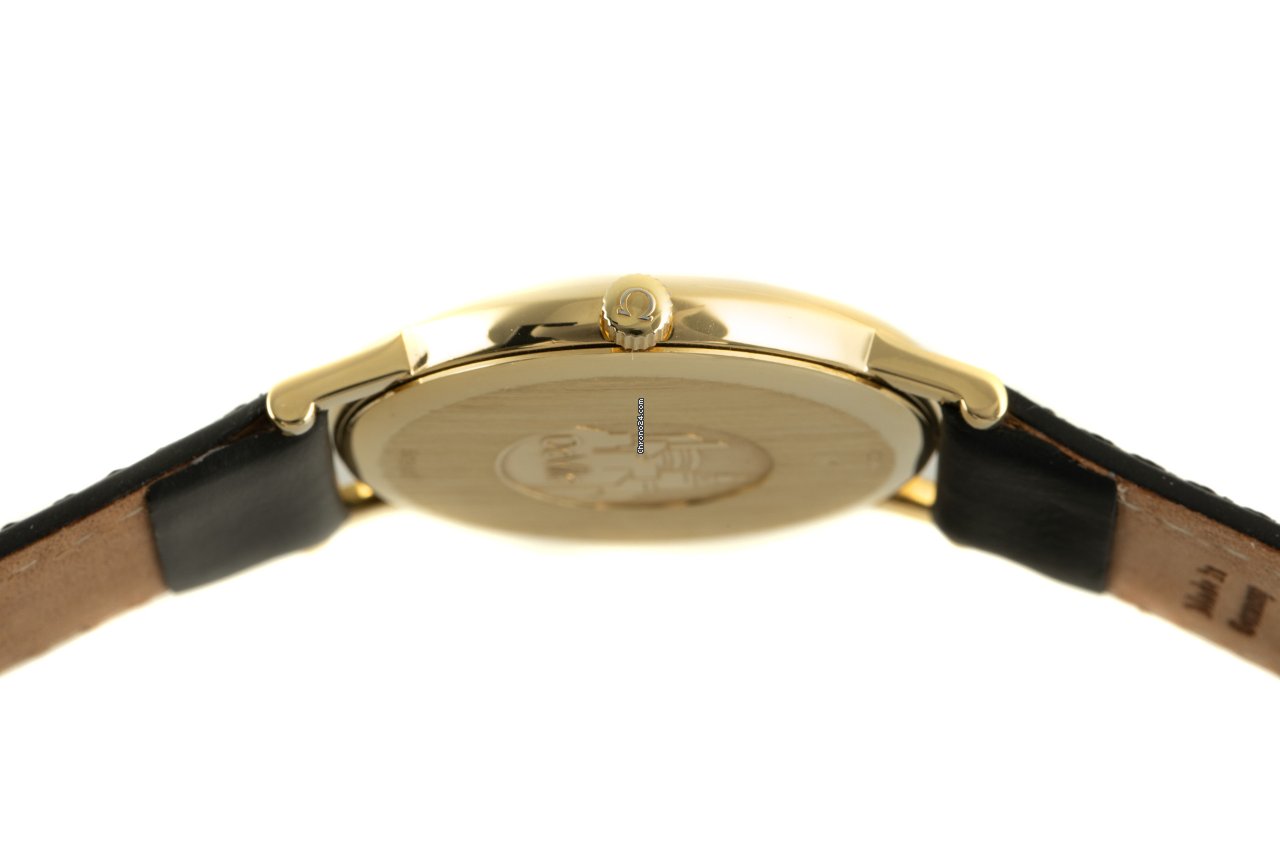 Omega De Ville Mens watch Unisex Quartz Yellow gold 196.2432 Replica 6