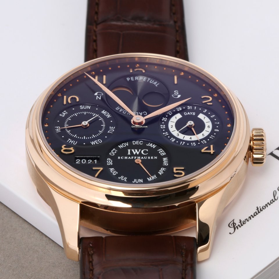 IMG_9081 IWC Portuguese Perpetual Calendar Mens watch Unisex Automatic Rose gold IW502103 Replica 6
