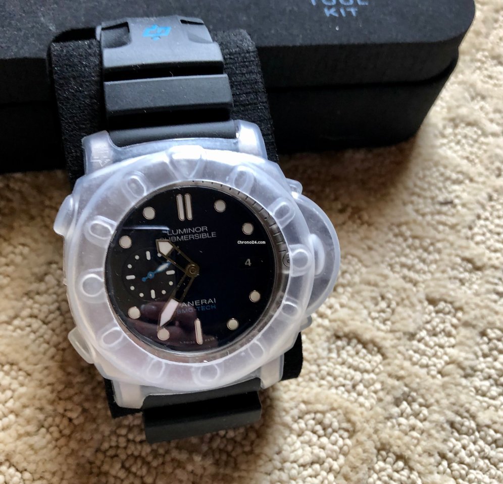 Panerai Luminor Submersible 1950 3 Days Automatic Mens watch Unisex Automatic Titanium PAM 692 Replica 6