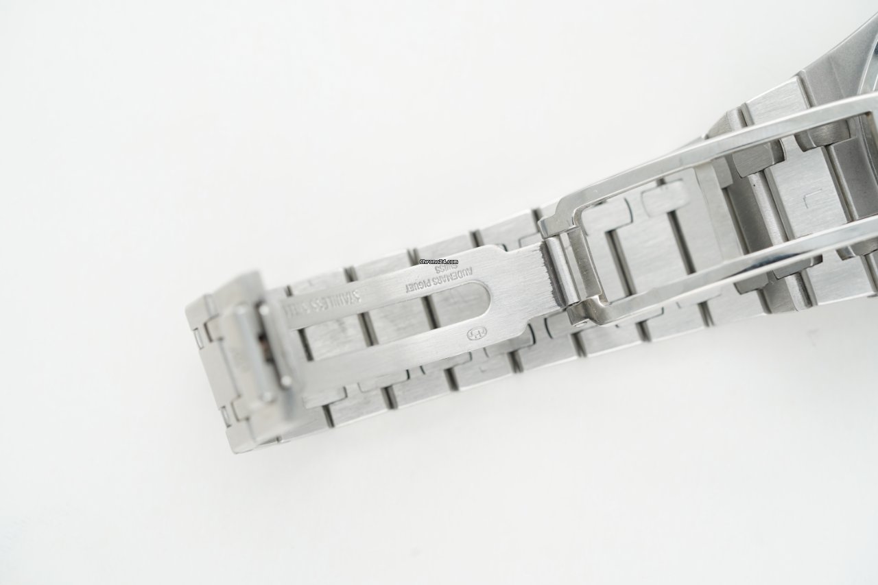 IMG_9081 Audemars Piguet Royal Oak Dual Time Mens watch Unisex Automatic Steel 25730ST.OO.0789ST.07 Replica 6