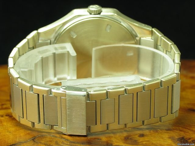IWC Yacht Club Mens watch Unisex Quartz White gold 9119 Replica 6