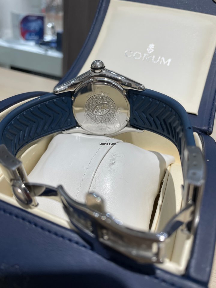 IMG_9081 Corum Bubble Mens watch Unisex Automatic Steel 285190.20 Replica 6