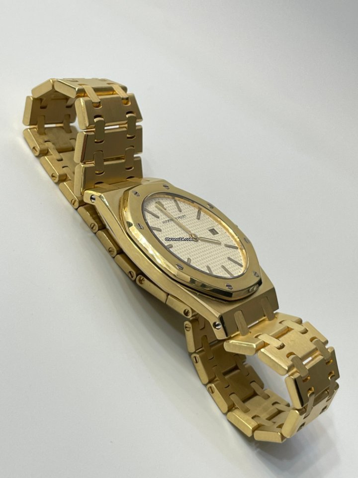 IMG_9081 Audemars Piguet Royal Oak Mens watch Unisex Quartz Yellow gold 56175BA Replica 6