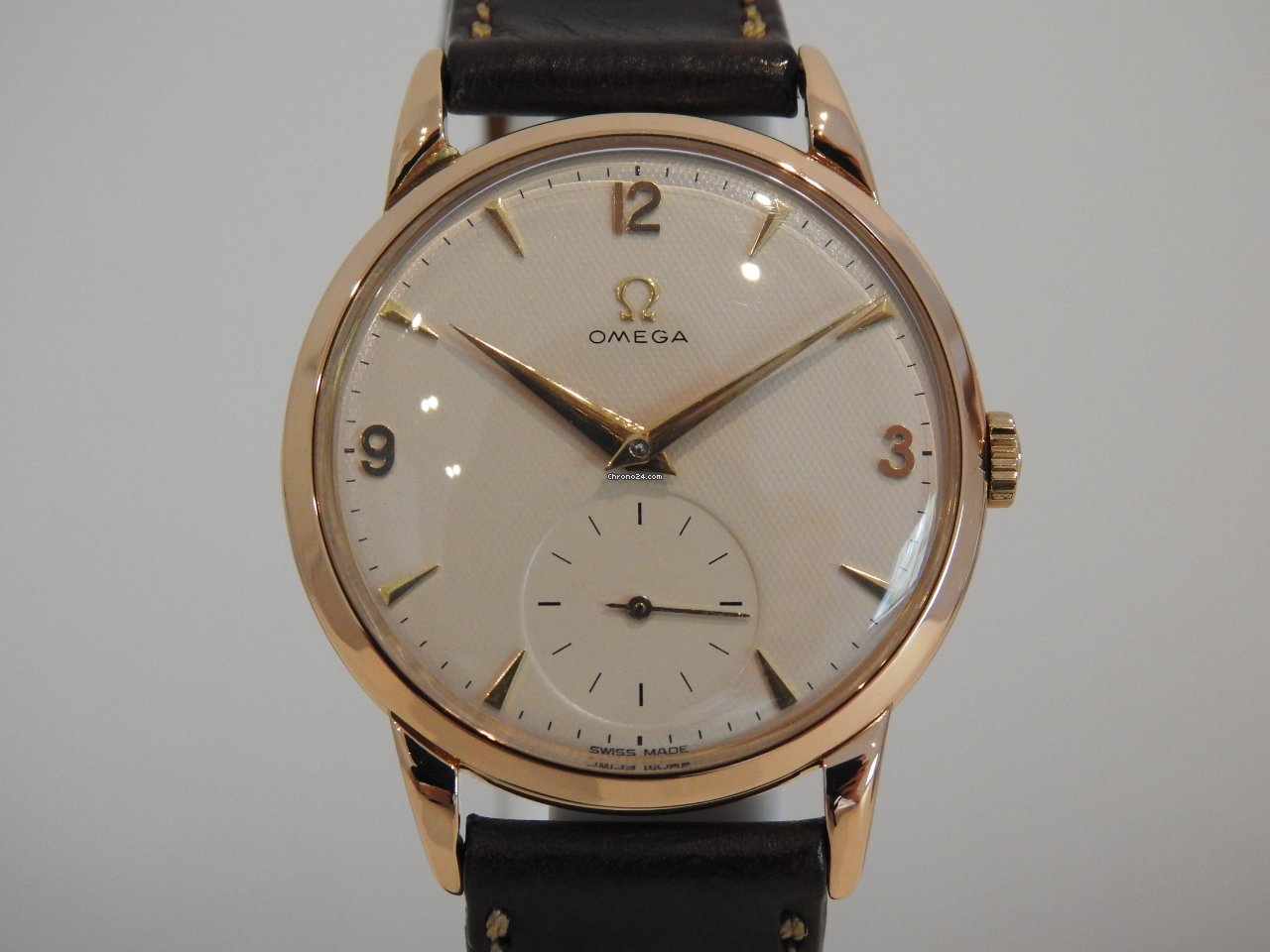 IMG_9081 Omega De Ville Tresor Mens watch Unisex Manual winding Rose gold 2685 Replica 6