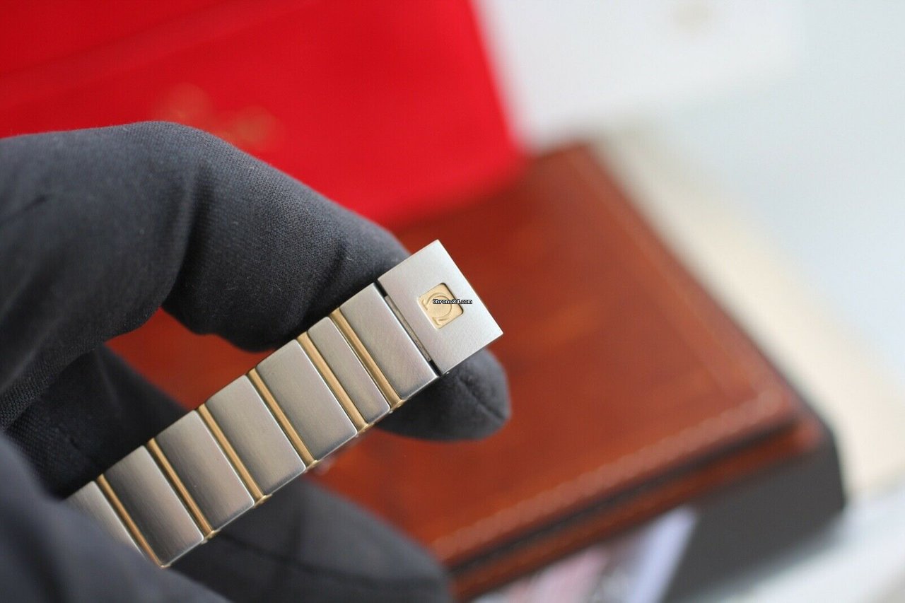 IMG_9081 Omega Constellation Quartz Womens watch Quartz Gold Steel 123.25.27.60.55.003 Replica 6