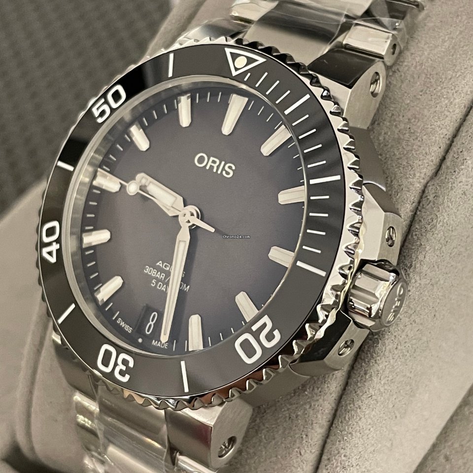 Oris Aquis Date Mens watch Unisex Automatic Steel 01 400 7769 4154 07 8 22 09PEB Replica 6