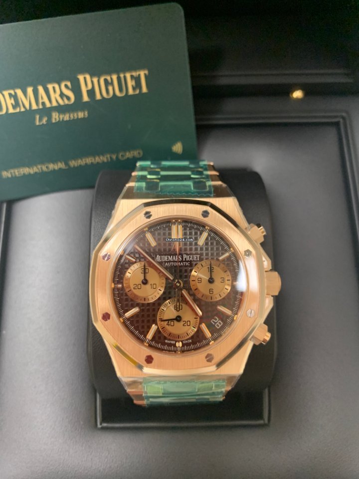 IMG_9081 Audemars Piguet Royal Oak Chronograph Mens watch Unisex Automatic Rose gold 26239OR.OO.1220OR.02 Replica 6