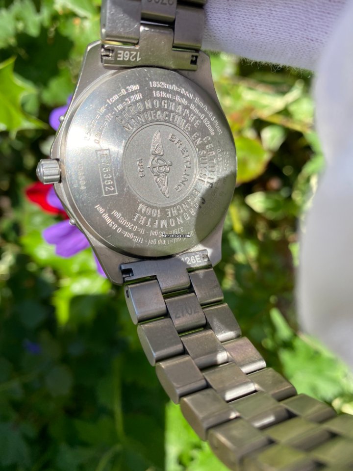 IMG_9081 Breitling Aerospace Mens watch Unisex Quartz Titanium E75362 Replica 6