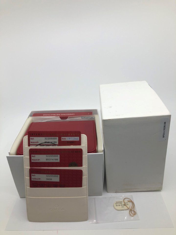 Omega Speedmaster Day Date Mens watch Unisex Steel 3220.50 Replica 6