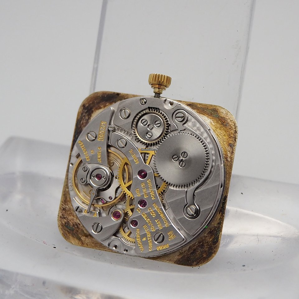 IMG_9081 Vacheron Constantin Manual winding Yellow gold 33208 Replica 6