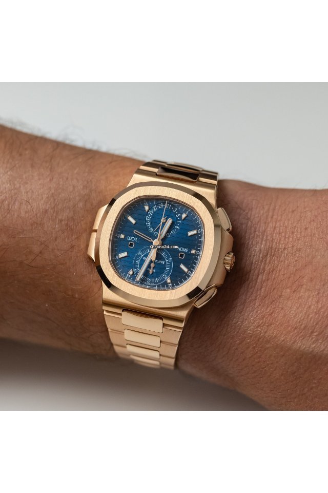 Patek Philippe Nautilus 5990 1R-001 Replica 6