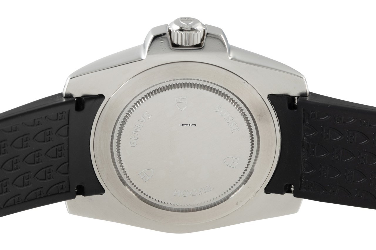 Tudor Hydronaut Mens watch Unisex Automatic Steel 20030 Replica 6