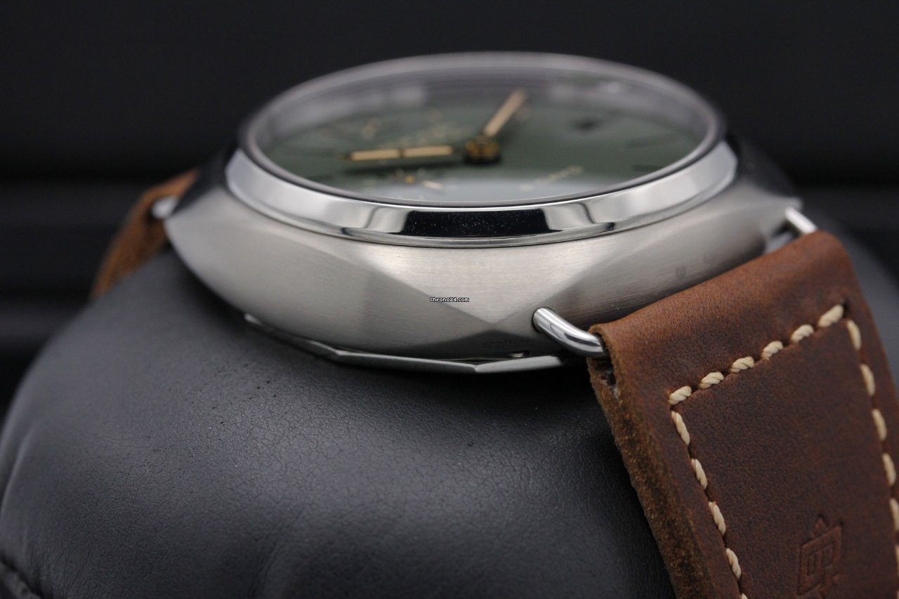 IMG_9081 Panerai Radiomir 8 Days Titanium PAM 735 Replica 6