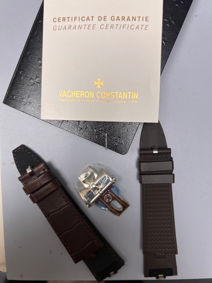 IMG_9081 Vacheron Constantin Overseas Chronograph Mens watch Unisex Automatic Steel 5500V 110A-B147 Replica 6