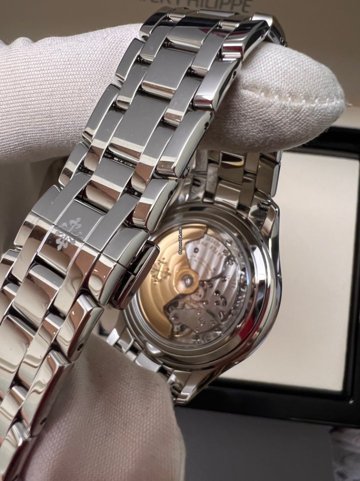 IMG_9081 Patek Philippe Annual Calendar Mens watch Unisex Automatic Steel 4947 1A-001 Replica 6