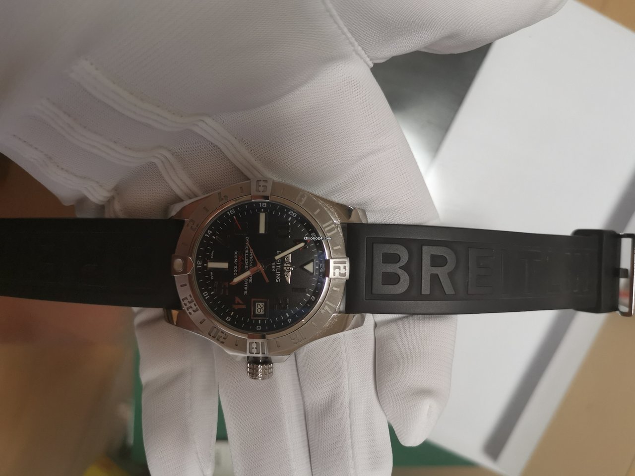 IMG_9081 Breitling Avenger II GMT Mens watch Unisex Automatic Steel A3239011.BC34.152S.A20S.1 Replica 6