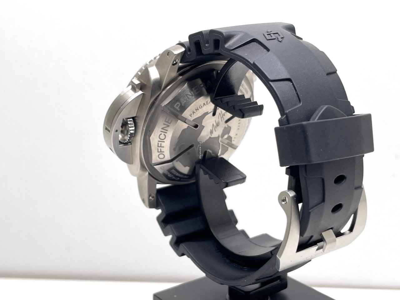 IMG_9081 Panerai Special Editions Automatic Titanium PAM00307 Replica 6