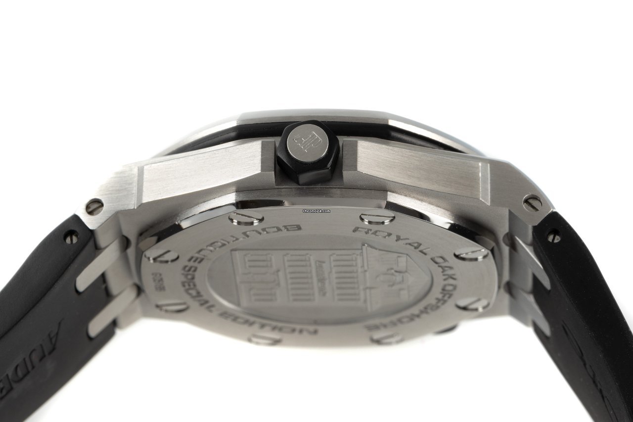 IMG_9081 Audemars Piguet Royal Oak Offshore Diver Mens watch Unisex Automatic Steel 15701ST.OO.D002CA.03 Replica 6