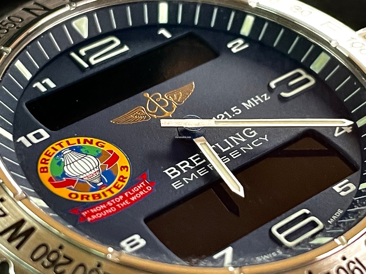IMG_9081 Breitling Emergency Mens watch Unisex Quartz Titanium E56321 Replica 6