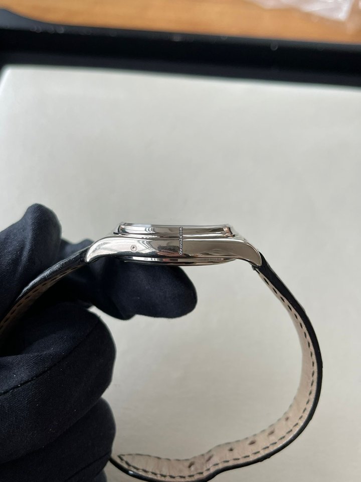 IMG_9081 Patek Philippe Annual Calendar Mens watch Unisex Automatic White gold 5035G-031 Replica 6