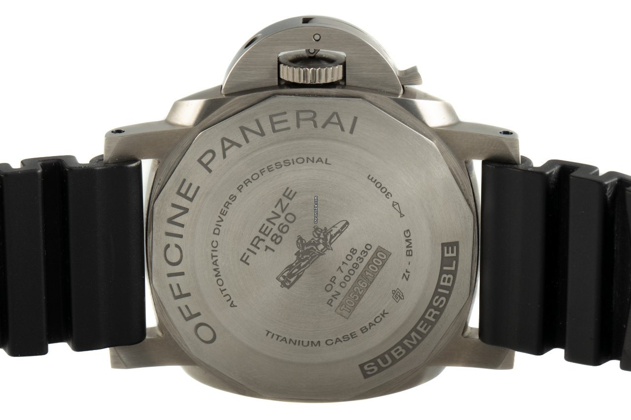 Panerai Luminor Submersible Mens watch Unisex Automatic Titanium PAM00692 Replica 6