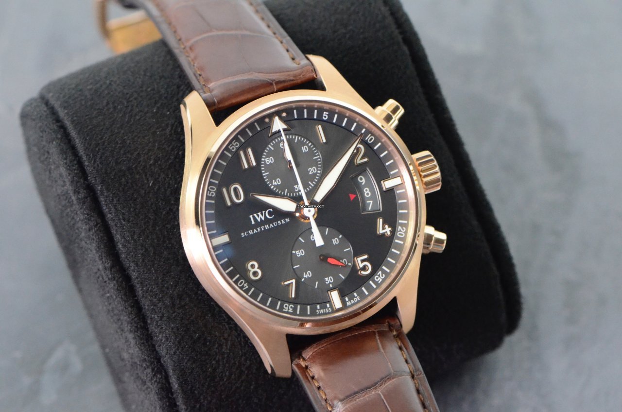 IMG_9081 IWC Pilot Spitfire Chronograph Mens watch Unisex Automatic Red gold IW387803 Replica 6