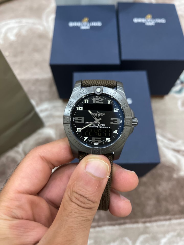 Breitling Aerospace EVO Mens watch Unisex Titanium V7936310.BD60.108W.M20DSA.1 Replica 6