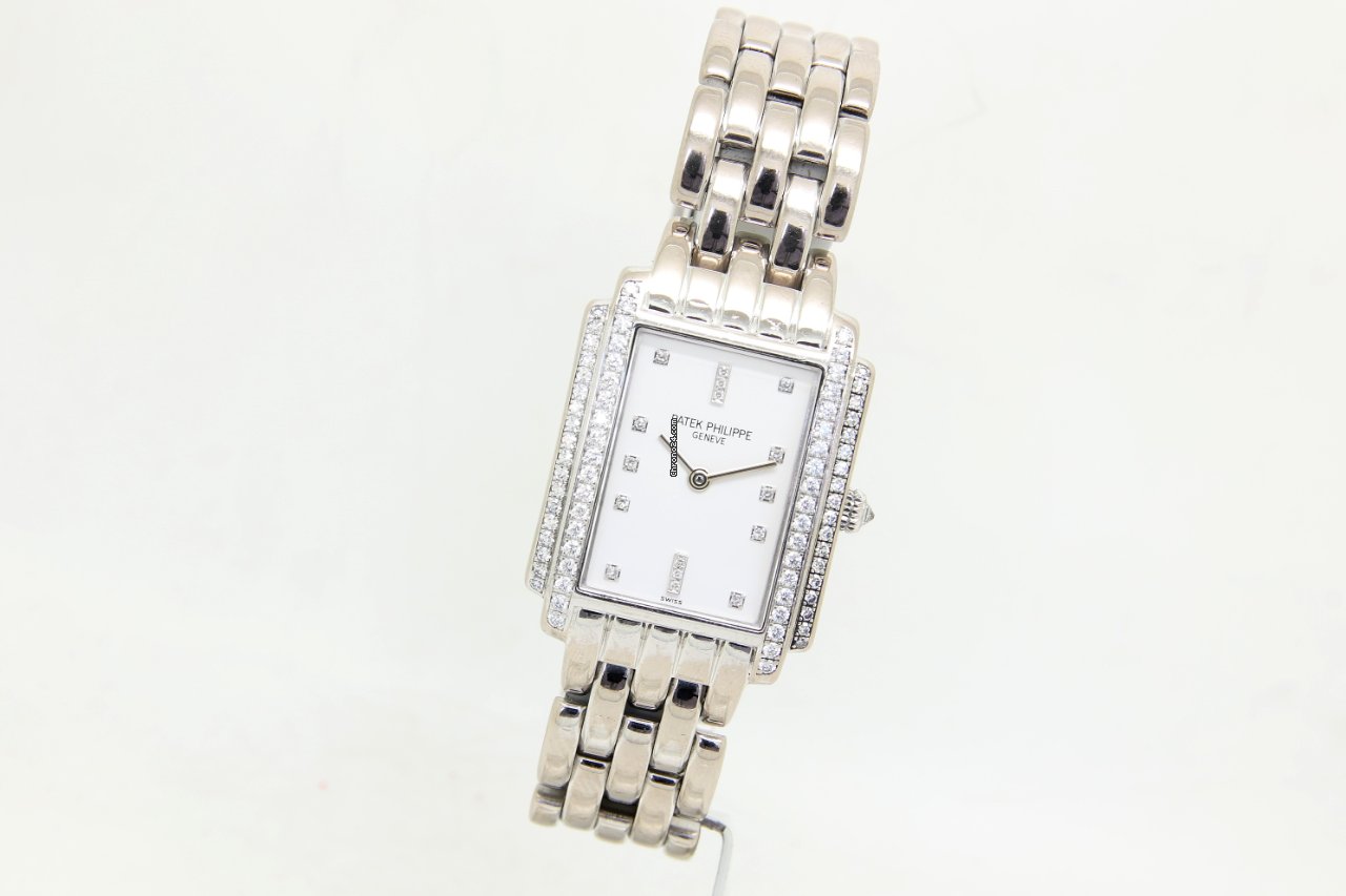 IMG_9081 Patek Philippe Womens watch White gold 4825 101G Replica 6