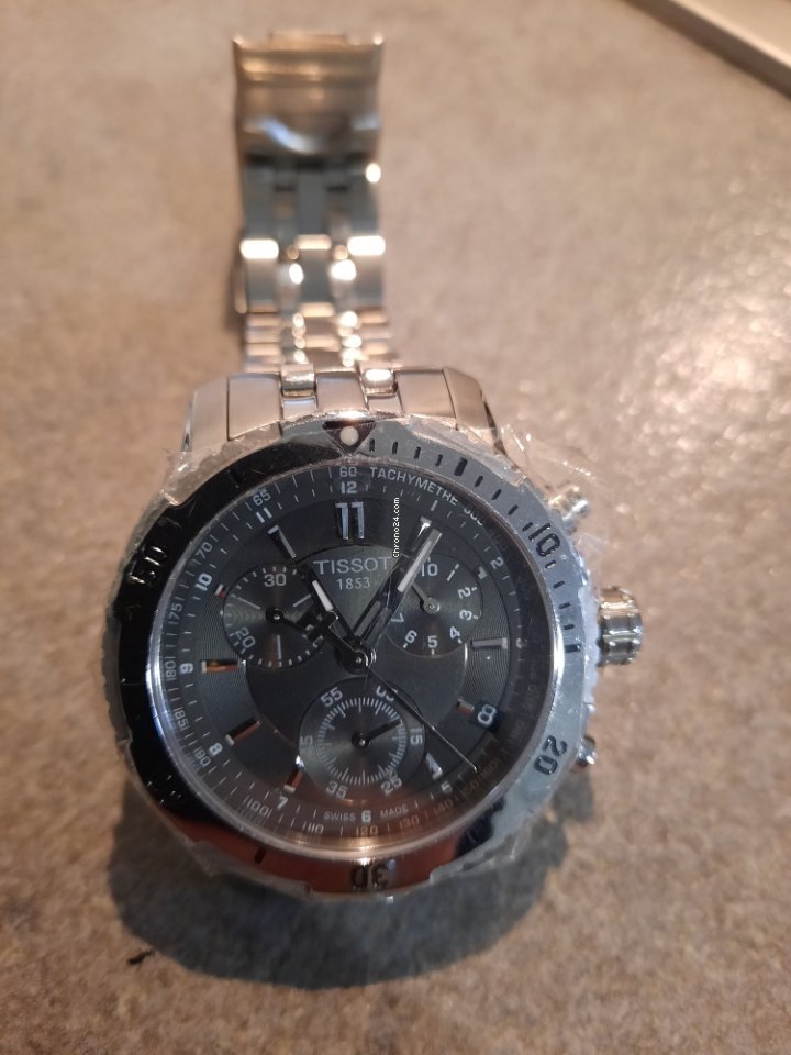 Tissot PRS 200 Mens watch Unisex Quartz Steel T0674172105100 Replica 6