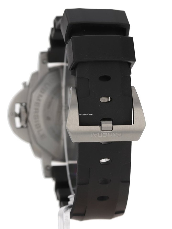 Panerai Luminor Submersible Steel PAM 973 Replica 6