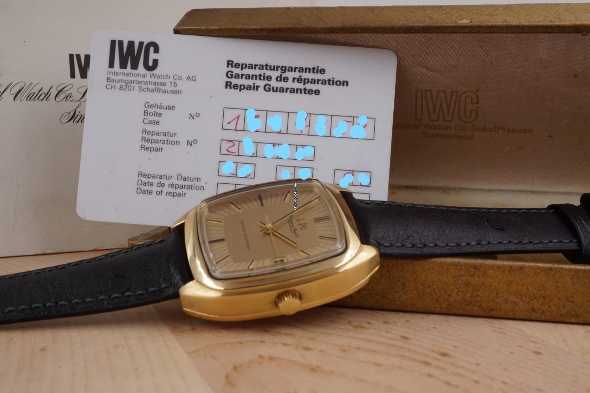 IMG_9081 IWC Mens watch Unisex Quartz Yellow gold 3203 Replica 6