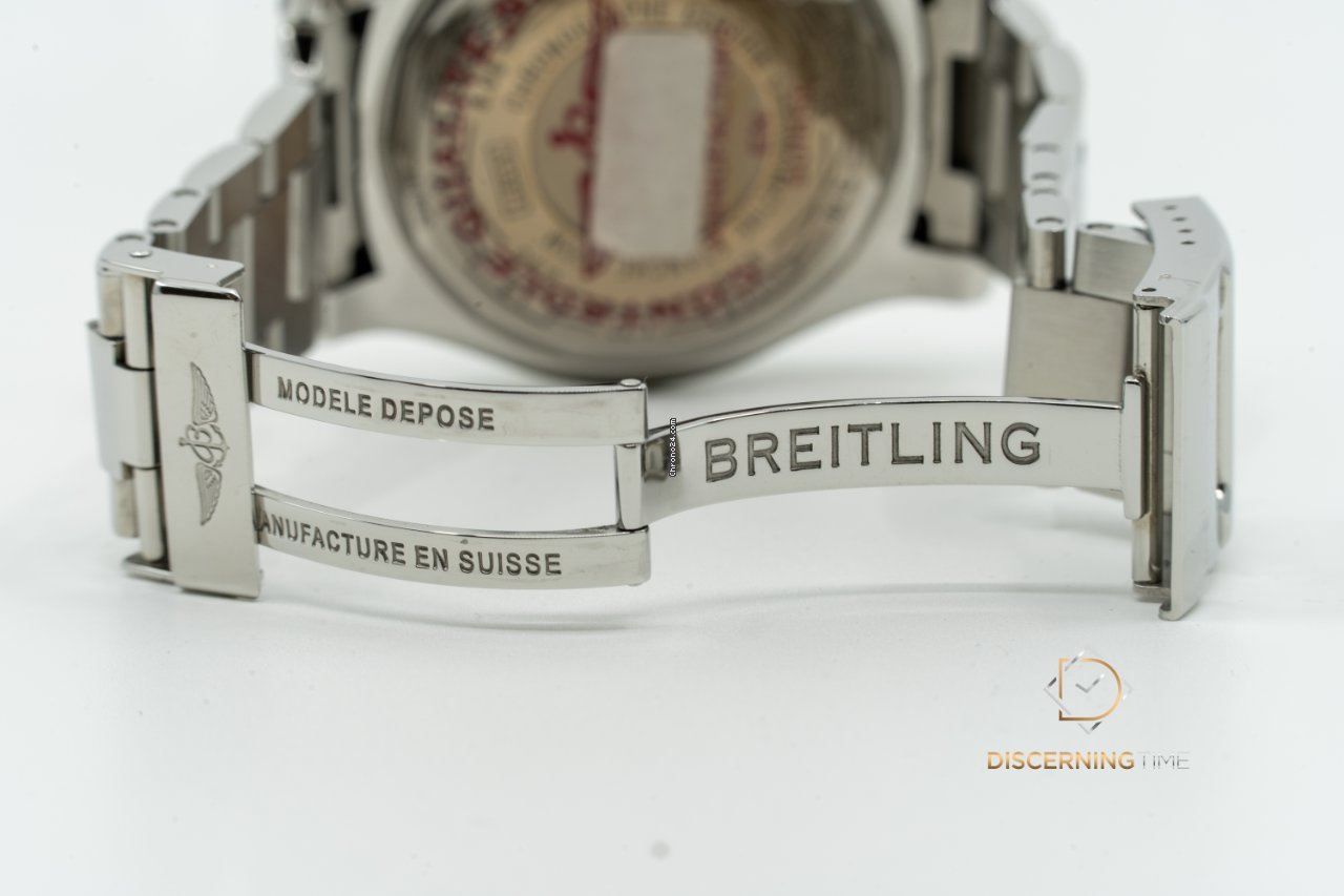 IMG_9081 Breitling Super Avenger II Mens watch Unisex Automatic Steel A1337111 BC29 168A Replica 6