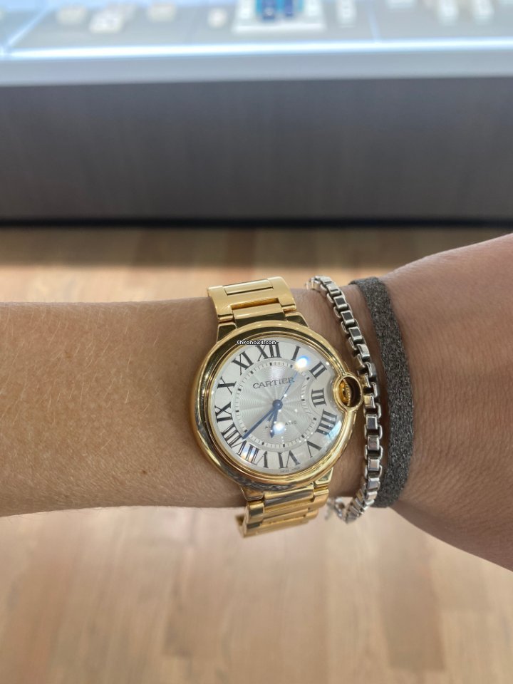 IMG_9081 Cartier Ballon Bleu 36mm Womens watch Automatic Yellow gold W69003Z2 Replica 6
