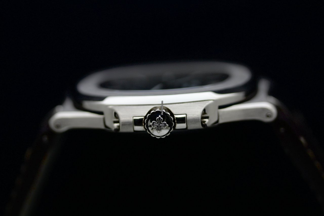 IMG_9081 Patek Philippe Nautilus Automatic White gold 5711G-001 Replica 6
