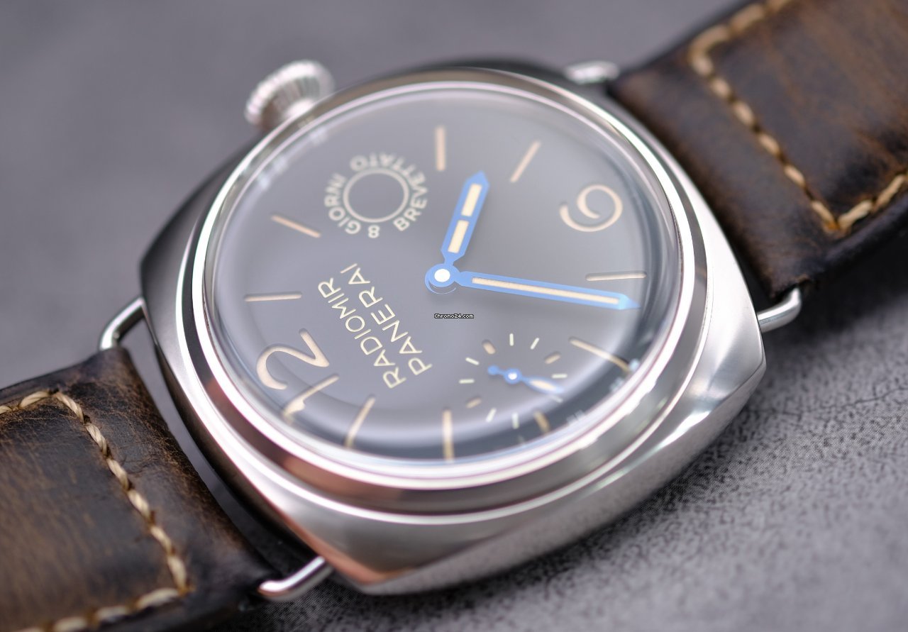 IMG_9081 Panerai Radiomir 8 Days Mens watch Unisex Manual winding Steel PAM 00992 Replica 6