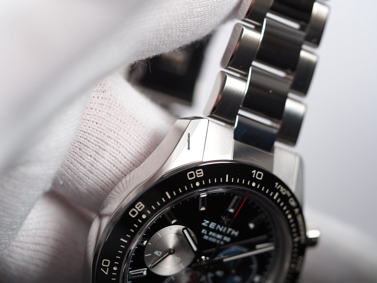 IMG_9081 Zenith Chronomaster Sport Automatic Steel 03.3100.3600 Replica 6