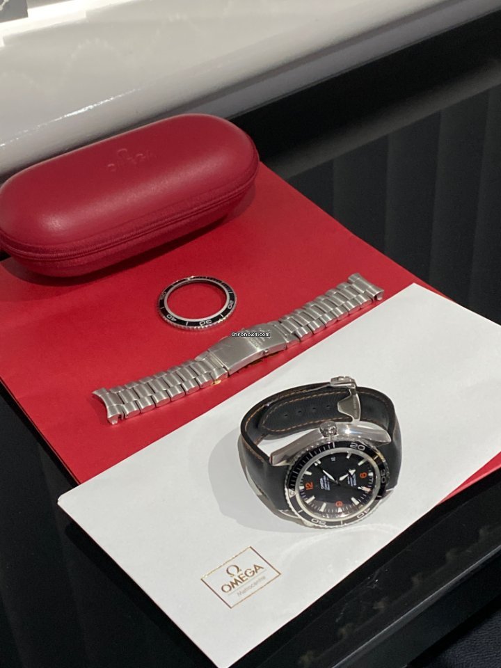 IMG_9081 Omega Seamaster Planet Ocean Mens watch Unisex Automatic Steel 2900.51.82 Replica 6